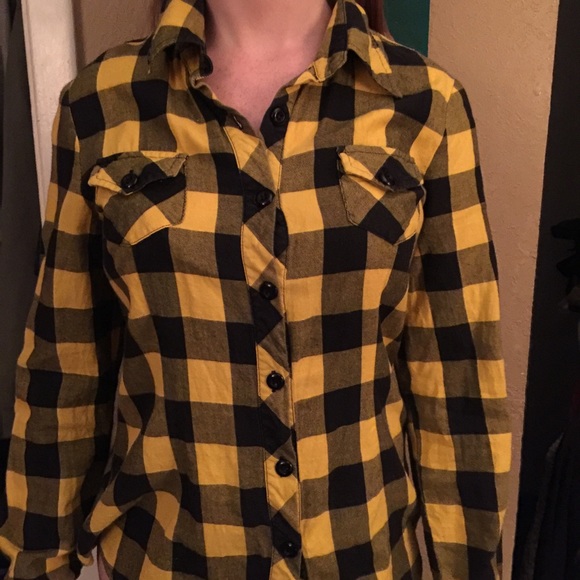 Yellow plaid top
