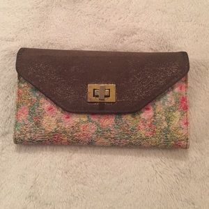Kimchi Blue Floral Wallet