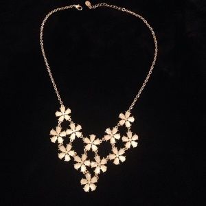 White floral necklace