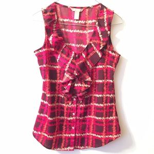 Sleeveless ruffle neck button down