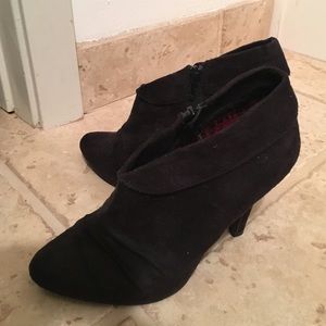 Adorable black booties