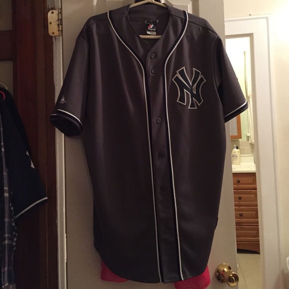 Yankees cool base jersey
