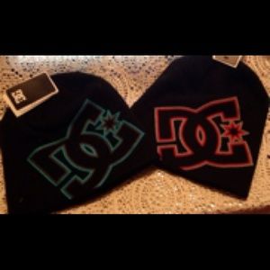 DC Shoes Spinner Beanie Hats - you get both