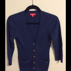 Ivan's Trump Sweater Medium 3/4 Sleeves