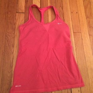 Nike dri-fit sports top