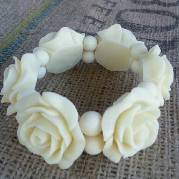 Bracelet - Picture 2 of 2
