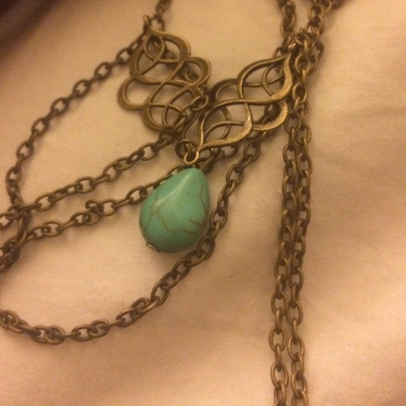 This armlet is beautiful with a turquoise stone - Picture 2 of 2