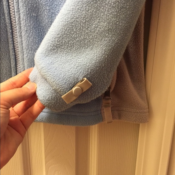 Girls Blue North Face jacket - Picture 4 of 4