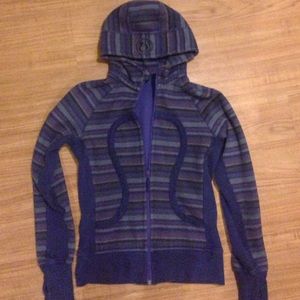 Lululemon Jacket!! Size 6