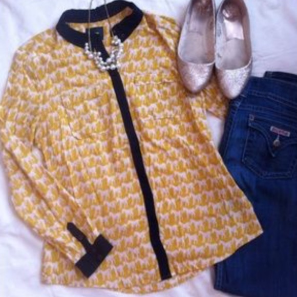 Maeve size 2 button up from anthropologie