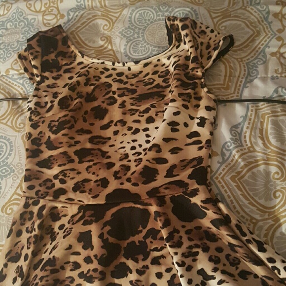 Peplum top - Picture 1 of 3