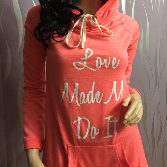 ❗️SOLD❗️NEON PINK LONG CUTE TOP - Picture 2 of 4