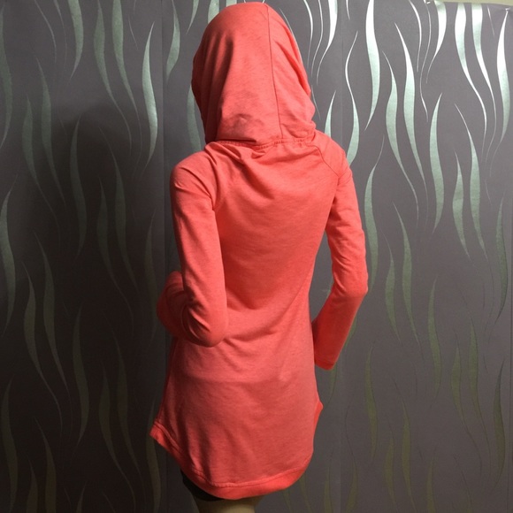 ❗️SOLD❗️NEON PINK LONG CUTE TOP - Picture 4 of 4