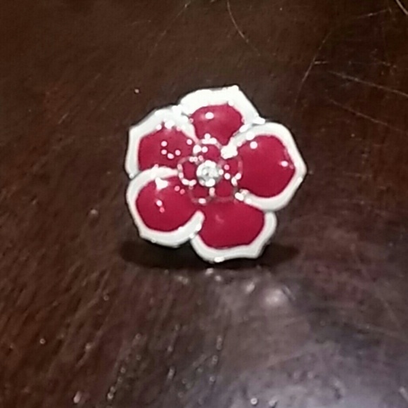 Ring - Picture 4 of 4