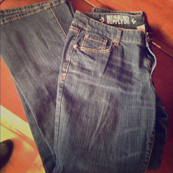 Mossimo blue boot cut jeans