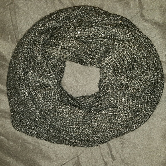 H&M Black and Sequin infinity scarf