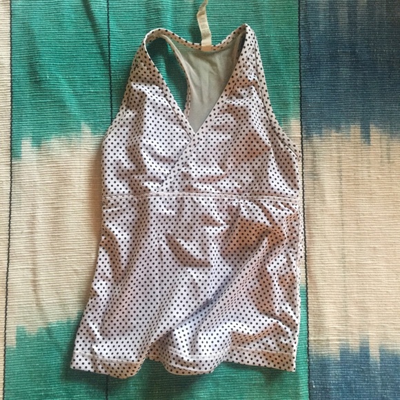 Lululemon Workout Top Size 6