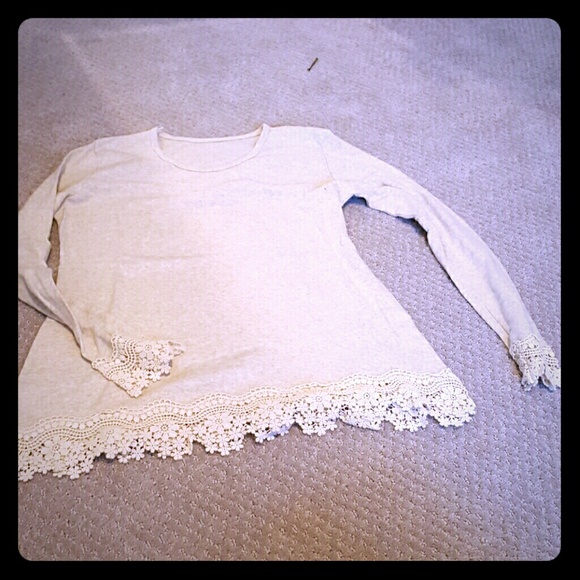 Oatmeal colored top