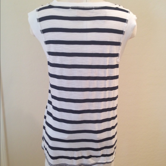 Michael Stars sleeveless crewneck top - Picture 2 of 3