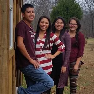 Meet your Posher, Traci