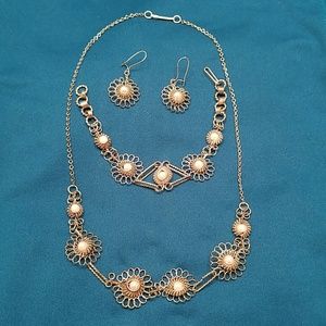 Neclace, Bracelet, Earing Set