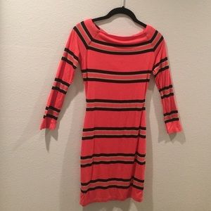Bebe 3/4 Sleeve Dress