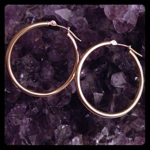 Simple gold hoops