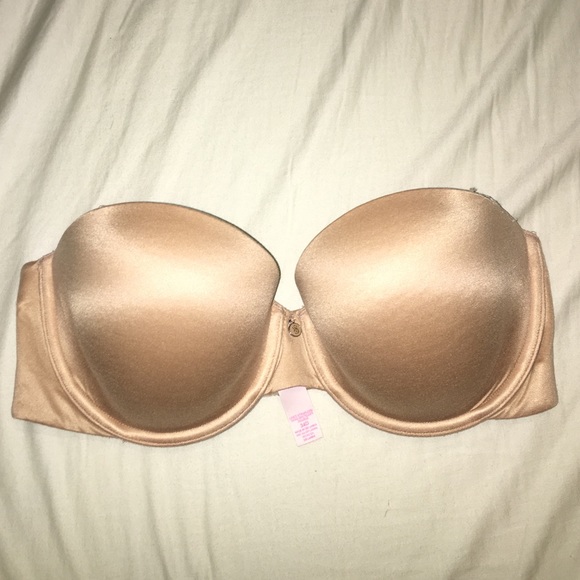 34D Victoria's Secret Lined Strapless bra
