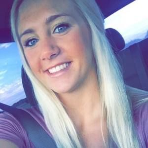 Meet your Posher, Carley