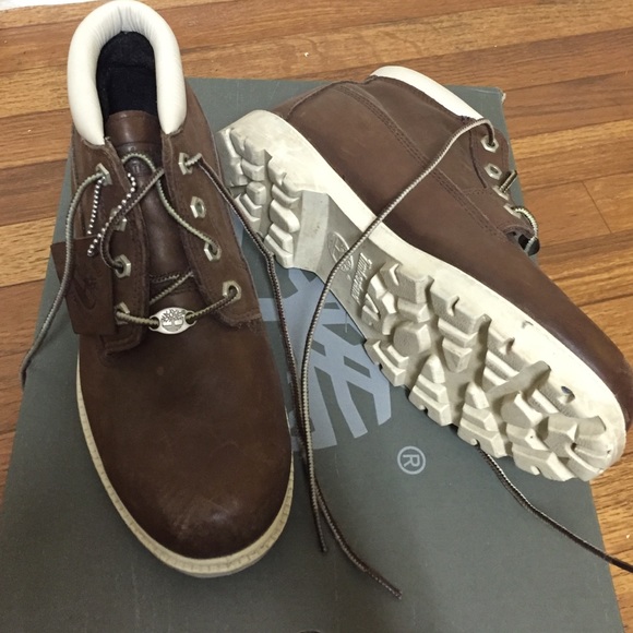 CHOCOLATE LEATHER TIMBERLAND BOOTS SIZE 8 SOLD! - Picture 2 of 4