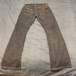 Levi jeans