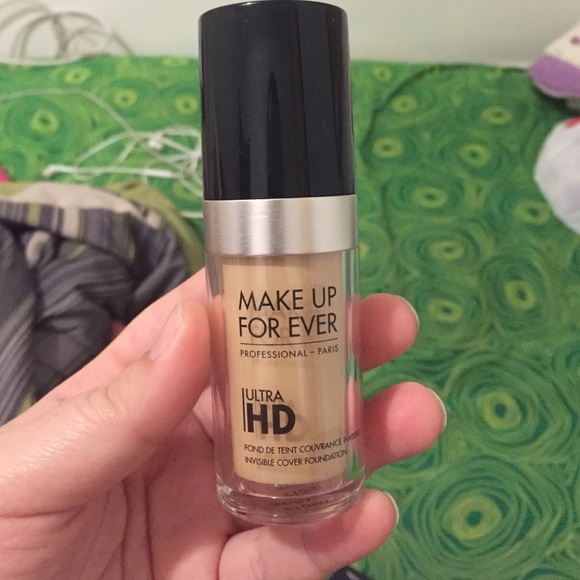 MakeUp For ever HD Foundation