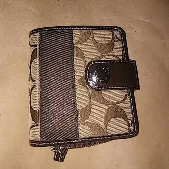 Coach wallet