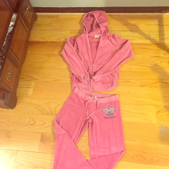 Juicy sweat suit