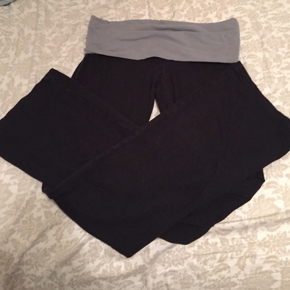 pink Victoria secret yoga pants