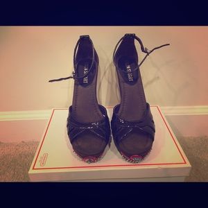 Colin Stuart by VS Sandals 4" platform