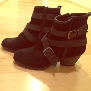 Suede Aldo booties
