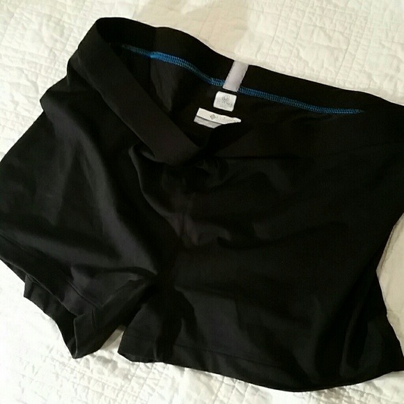 Columbia XL Omni Freeze Zero Shorts XL Black