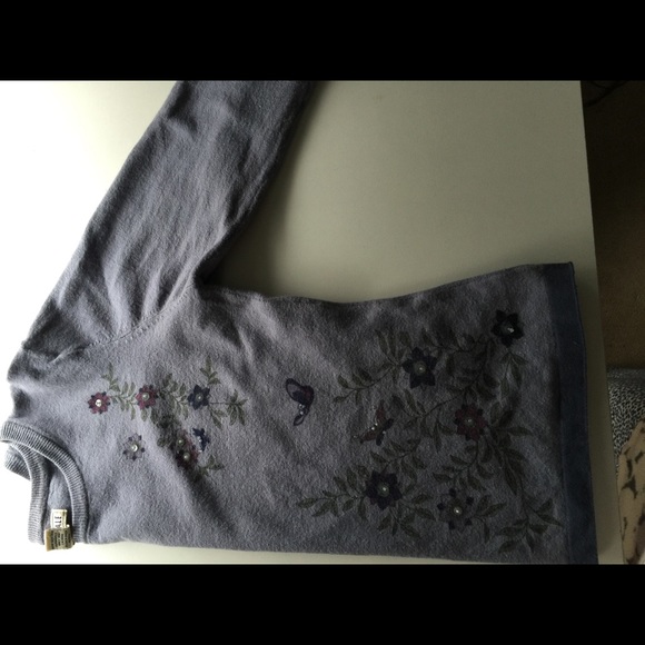 Sweater - Picture 3 of 3