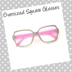 Oversized square readers