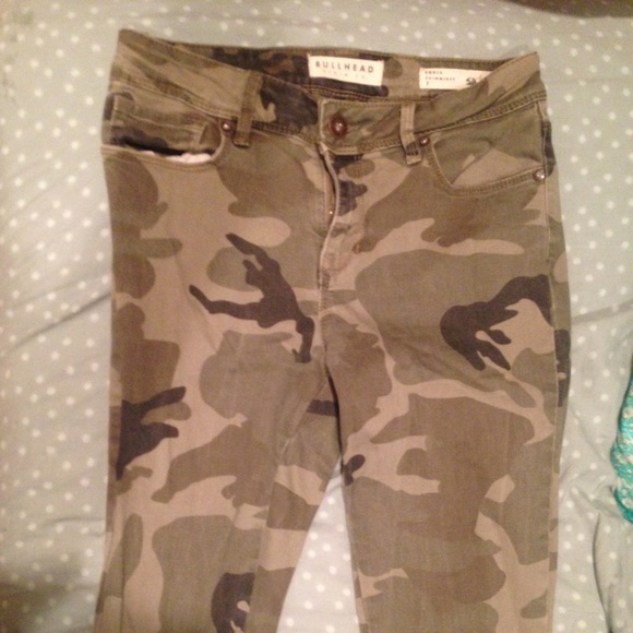 Army print skinny jeans