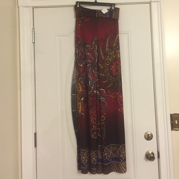 Red paisley print plazo pants