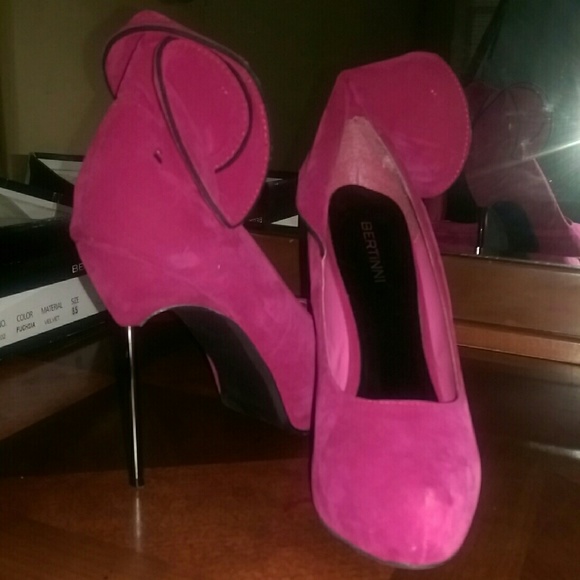 Brand new High Heels