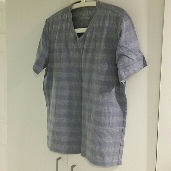 Mens t shirt