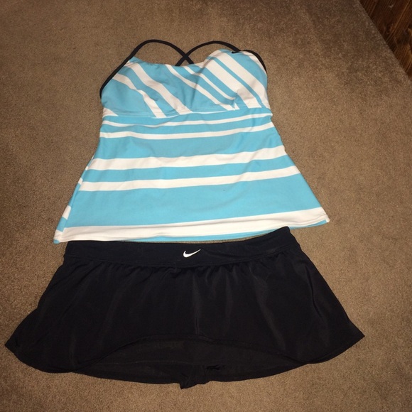 Nike tankini bathing suit