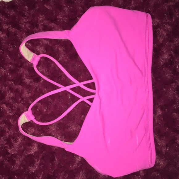 pink free to be sports bra. size 04❗️