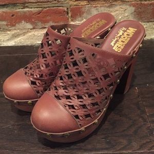 Jeffrey Campbell 70s Leather/ Wood Mule