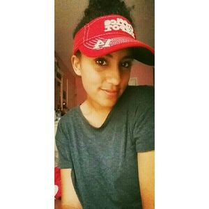 Meet your Posher, Tori