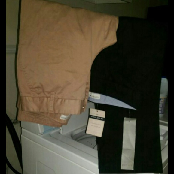 Brand new Tommy Hilfiger capris