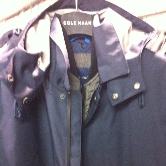 Cole Hann Man Coat. 3-1 Waterproof Soft Shell